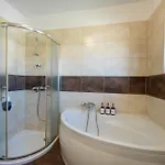 House Saraden Задар