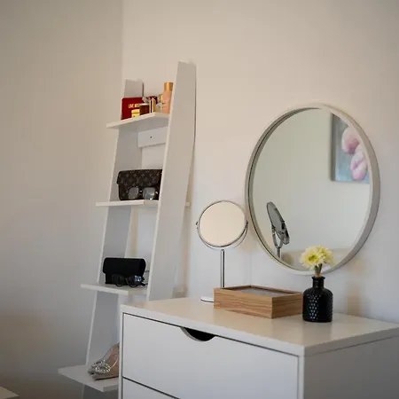 Апартаменты House Saraden