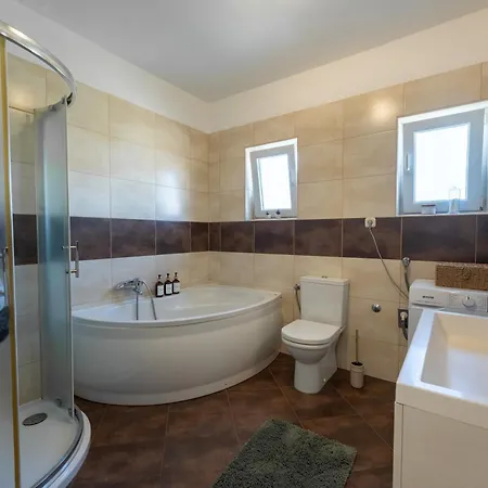 House Saraden * زادار