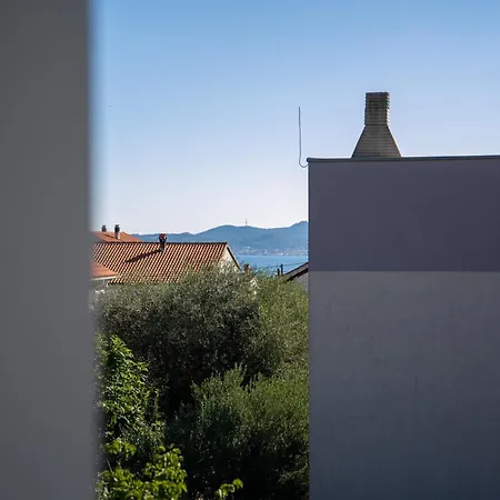 Apartment House Saraden *