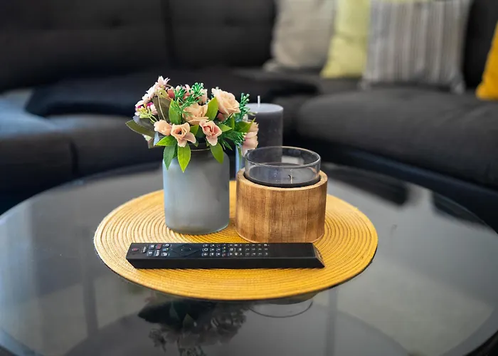 דירה House Saraden