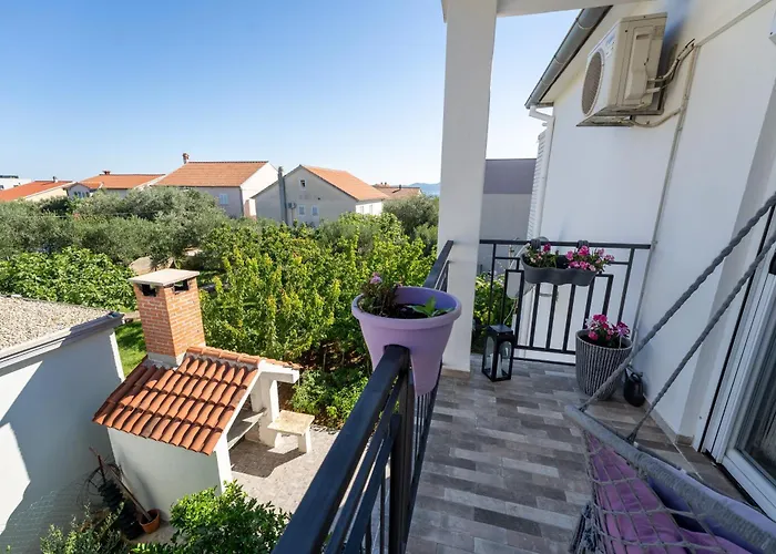 House Saraden * זאדאר